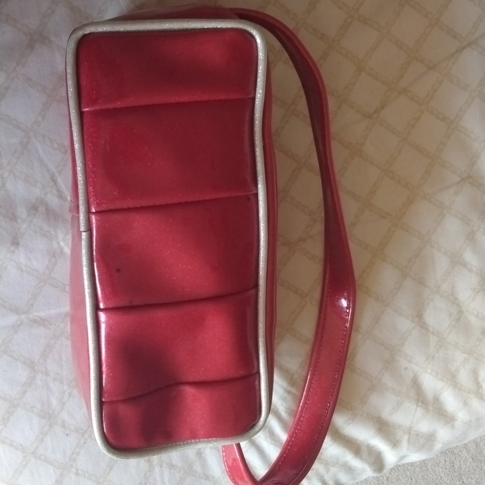 Hot Rod Vinyl Purse - Picture 6 of 13